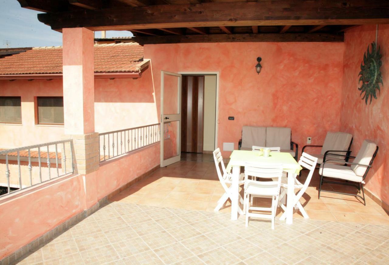 L'Isola Felice Apartment มอนเซร์ราโต ภายนอก รูปภาพ