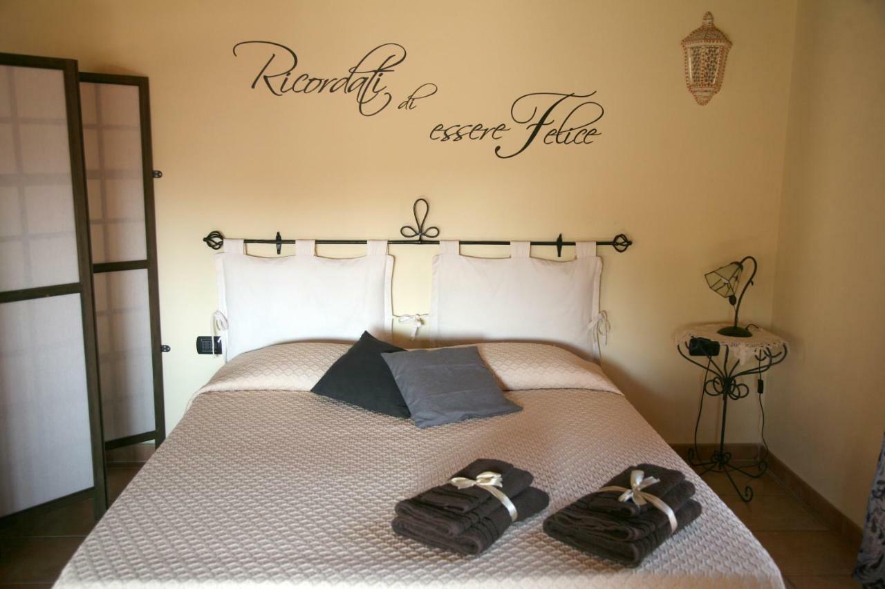 L'Isola Felice Apartment มอนเซร์ราโต ภายนอก รูปภาพ