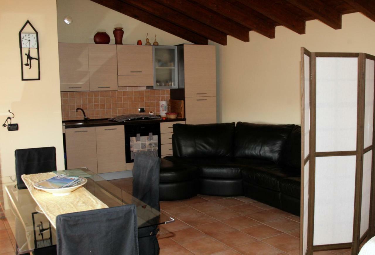 L'Isola Felice Apartment มอนเซร์ราโต ภายนอก รูปภาพ